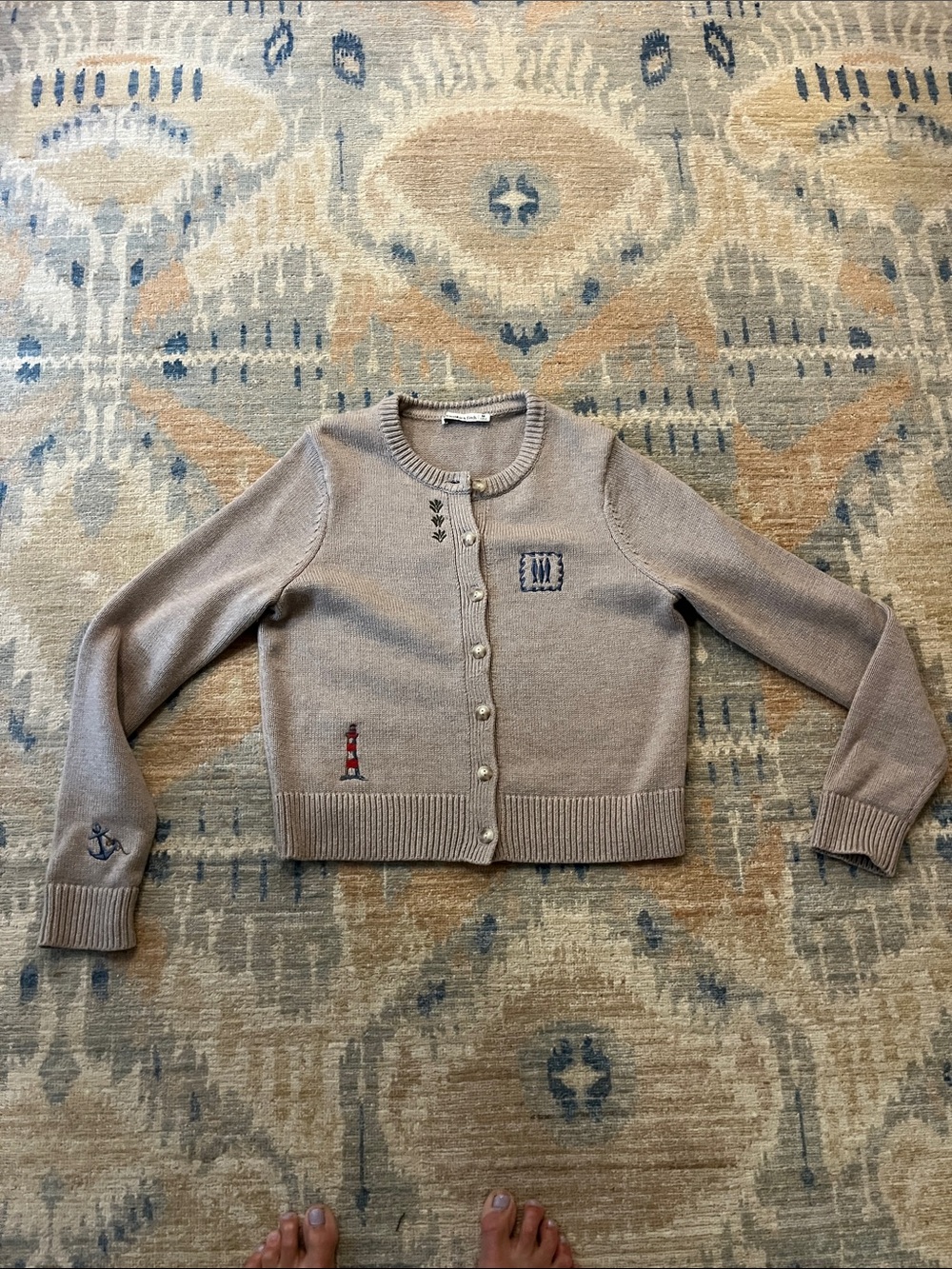 Abercrombie $ Fitch Cropped Beige Embroidered Crewneck Cardigan Sweater